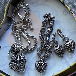 Brighton heart-shaped necklace, bracelet, earrings set in Brighton tin